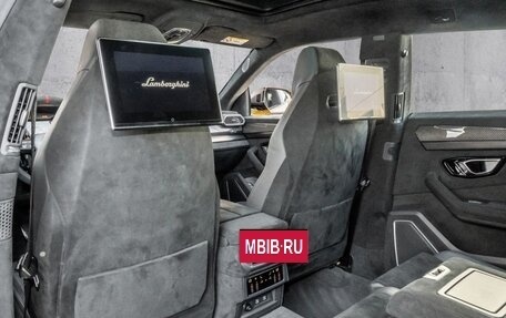 Mercedes-Benz G-Класс AMG, 2025 год, 49 000 000 рублей, 38 фотография