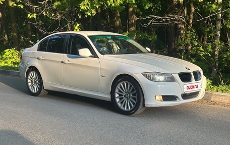 BMW 3 серия, 2011 год, 750 000 рублей, 3 фотография