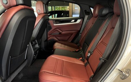 Porsche Cayenne III, 2025 год, 18 490 000 рублей, 23 фотография