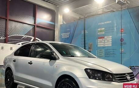 Volkswagen Polo VI (EU Market), 2017 год, 800 000 рублей, 2 фотография