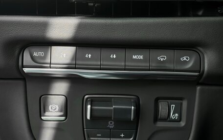 Cadillac Escalade V, 2025 год, 24 000 000 рублей, 27 фотография