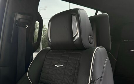 Cadillac Escalade V, 2025 год, 24 000 000 рублей, 23 фотография