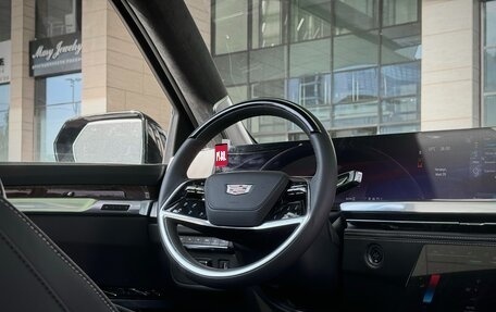 Cadillac Escalade V, 2025 год, 24 000 000 рублей, 28 фотография