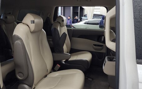 KIA Carnival, 2021 год, 2 600 000 рублей, 11 фотография