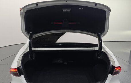 Hyundai Grandeur, 2022 год, 3 000 000 рублей, 20 фотография