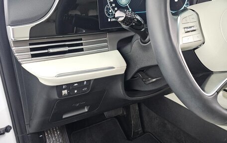 Hyundai Grandeur, 2022 год, 3 000 000 рублей, 13 фотография