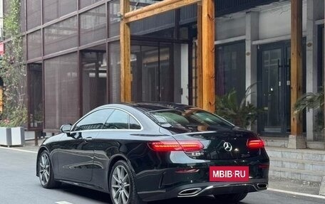 Mercedes-Benz E-Класс, 2022 год, 4 704 887 рублей, 2 фотография