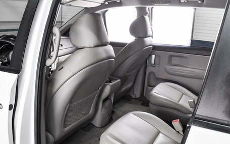 KIA Carnival III, 2016 год, 2 310 000 рублей, 15 фотография