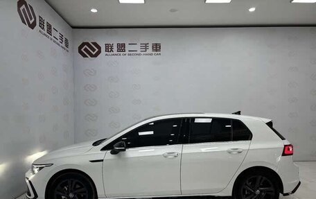 Volkswagen Golf VIII, 2021 год, 2 100 000 рублей, 4 фотография