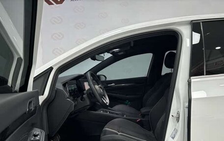 Volkswagen Golf VIII, 2021 год, 2 100 000 рублей, 14 фотография