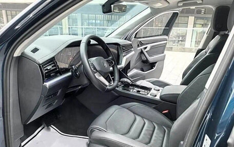 Volkswagen Touareg III, 2022 год, 3 500 200 рублей, 10 фотография