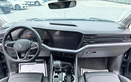 Volkswagen Touareg III, 2022 год, 3 500 200 рублей, 11 фотография