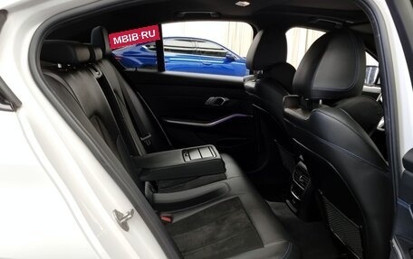 BMW 3 серия, 2021 год, 2 800 000 рублей, 12 фотография