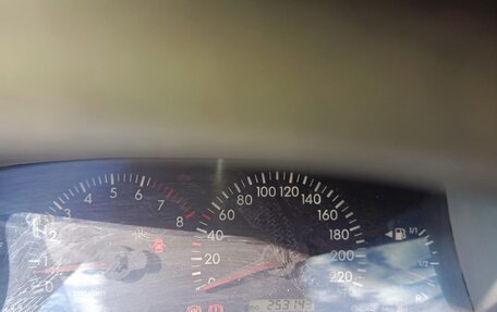 Toyota Corolla, 2004 год, 540 000 рублей, 3 фотография