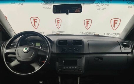 Skoda Fabia II, 2010 год, 519 000 рублей, 7 фотография