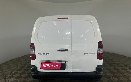 Peugeot Partner II рестайлинг 2, 2013 год, 570 000 рублей, 3 фотография