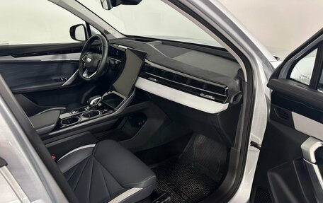Geely Atlas, 2023 год, 2 875 000 рублей, 14 фотография