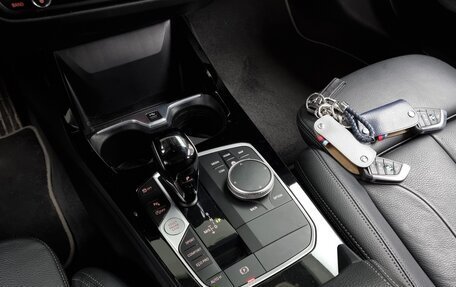 BMW 1 серия, 2022 год, 2 500 000 рублей, 9 фотография