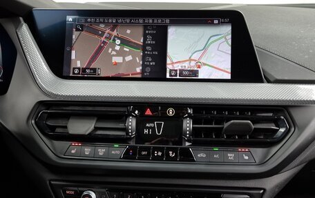 BMW 1 серия, 2022 год, 2 500 000 рублей, 14 фотография