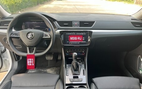 Skoda Superb, 2025 год, 2 990 000 рублей, 6 фотография