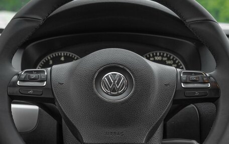 Volkswagen Jetta VI, 2012 год, 1 220 000 рублей, 15 фотография