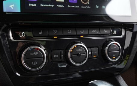 Volkswagen Jetta VI, 2012 год, 1 220 000 рублей, 14 фотография