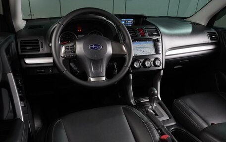 Subaru Forester, 2014 год, 1 575 000 рублей, 6 фотография