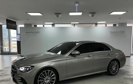 Mercedes-Benz E-Класс, 2021 год, 3 040 400 рублей, 1 фотография