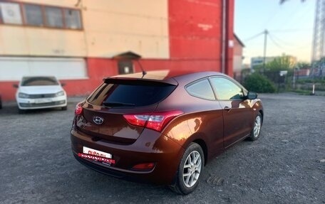Hyundai i30 II рестайлинг, 2013 год, 996 000 рублей, 15 фотография