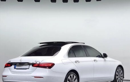 Mercedes-Benz E-Класс, 2021 год, 4 240 400 рублей, 2 фотография