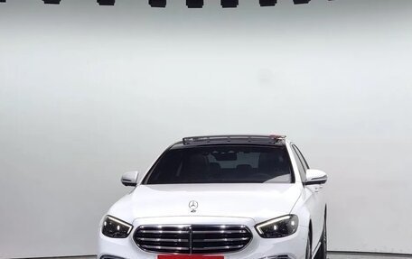 Mercedes-Benz E-Класс, 2021 год, 4 240 400 рублей, 3 фотография