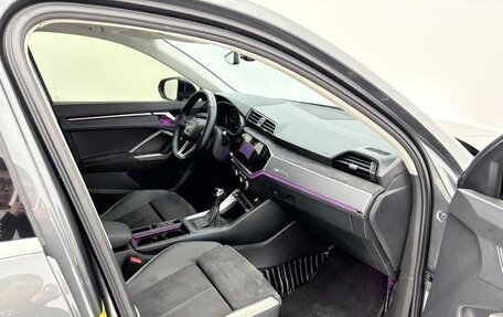 Audi Q3, 2022 год, 2 230 900 рублей, 10 фотография