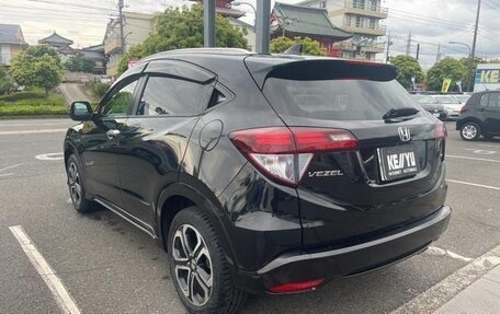 Honda Vezel, 2015 год, 1 394 000 рублей, 4 фотография