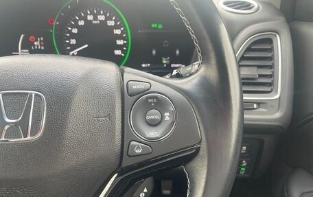 Honda Vezel, 2015 год, 1 394 000 рублей, 16 фотография