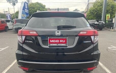 Honda Vezel, 2015 год, 1 394 000 рублей, 3 фотография