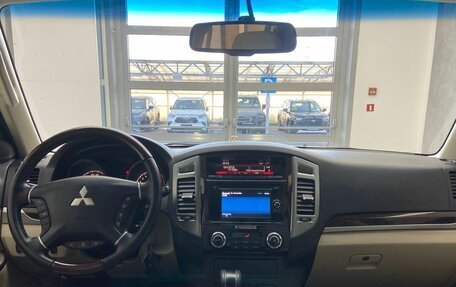 Mitsubishi Pajero IV, 2020 год, 4 450 000 рублей, 10 фотография
