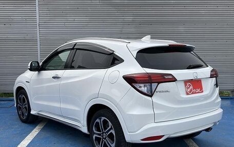 Honda Vezel, 2015 год, 1 254 000 рублей, 7 фотография