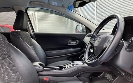 Honda Vezel, 2015 год, 1 254 000 рублей, 24 фотография