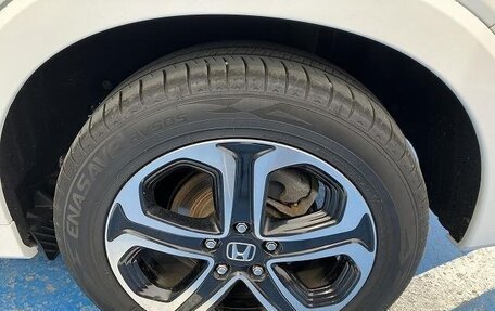 Honda Vezel, 2015 год, 1 254 000 рублей, 29 фотография