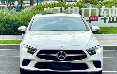 Mercedes-Benz CLS, 2021 год, 3 930 400 рублей, 2 фотография