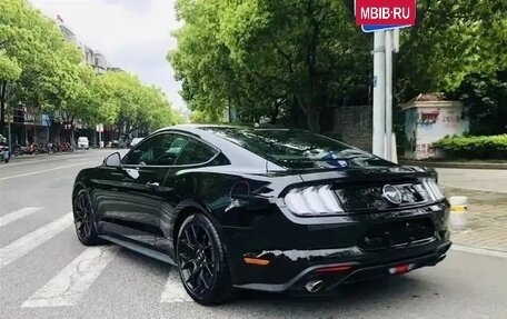 Ford Mustang VI рестайлинг, 2021 год, 2 500 000 рублей, 6 фотография