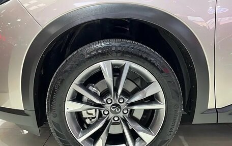 Infiniti QX60, 2022 год, 3 700 000 рублей, 8 фотография