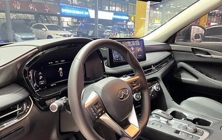 Infiniti QX60, 2022 год, 3 700 000 рублей, 11 фотография