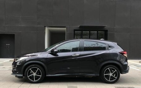 Honda Vezel, 2021 год, 1 250 100 рублей, 4 фотография
