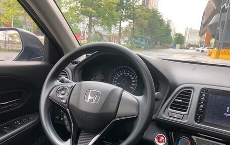 Honda Vezel, 2021 год, 1 250 100 рублей, 6 фотография