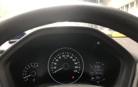 Honda Vezel, 2021 год, 1 250 100 рублей, 13 фотография