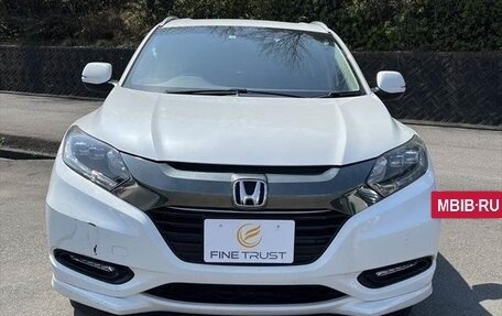 Honda Vezel, 2015 год, 1 283 000 рублей, 2 фотография