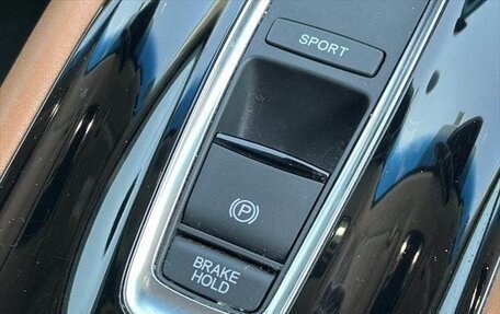 Honda Vezel, 2015 год, 1 283 000 рублей, 14 фотография