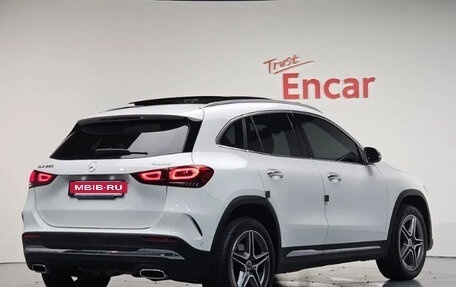 Mercedes-Benz GLA, 2021 год, 3 210 000 рублей, 2 фотография