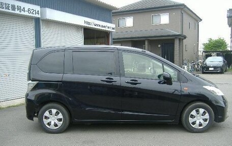 Honda Freed I, 2014 год, 712 000 рублей, 5 фотография